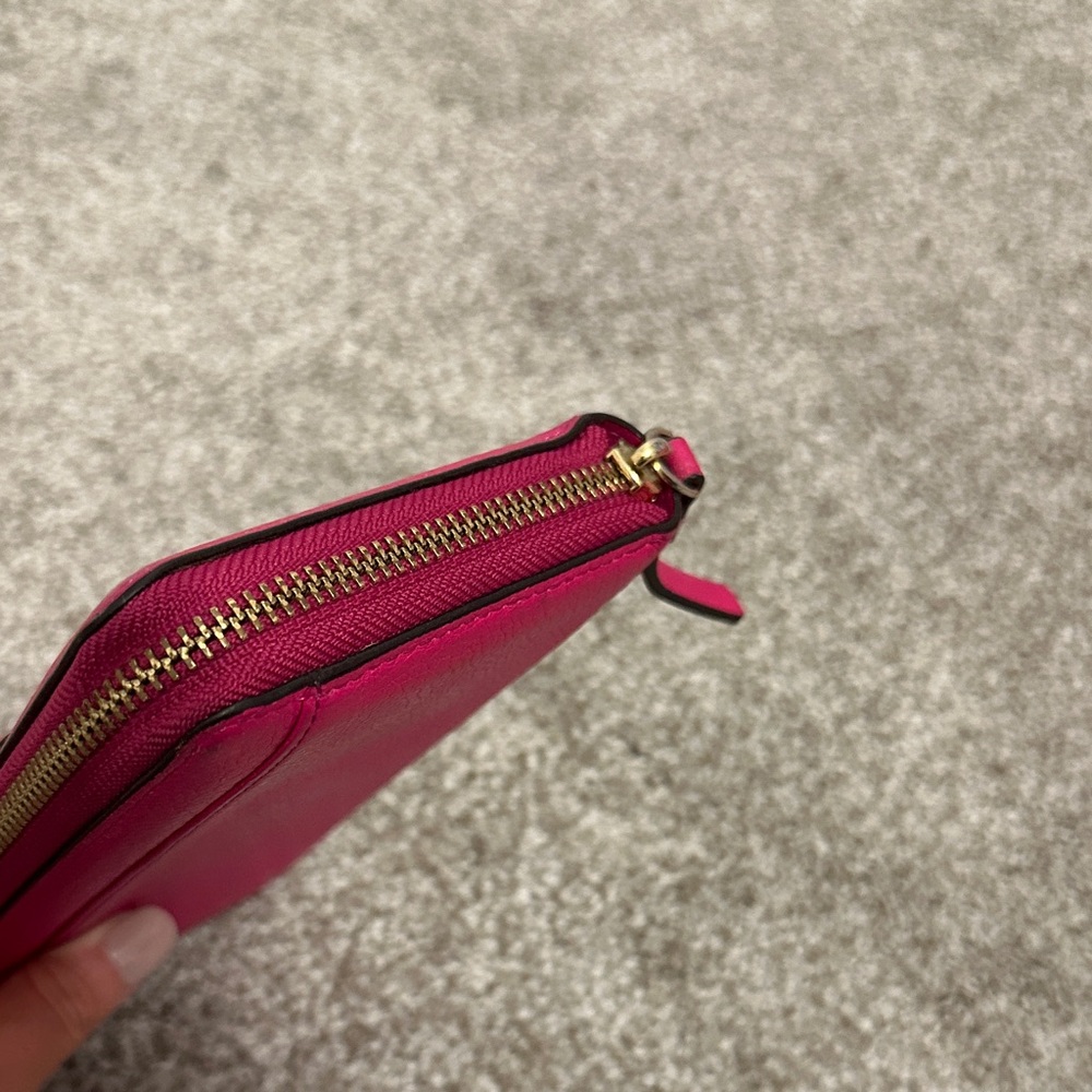 Kate Spade Fuchsia/Hot Pink Wallet - Picture 9 of 9